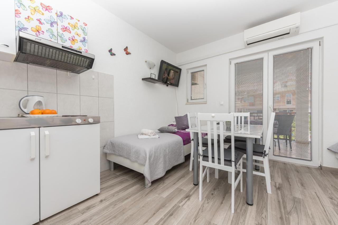 Apartmani Franko Башка-Вода Екстер'єр фото